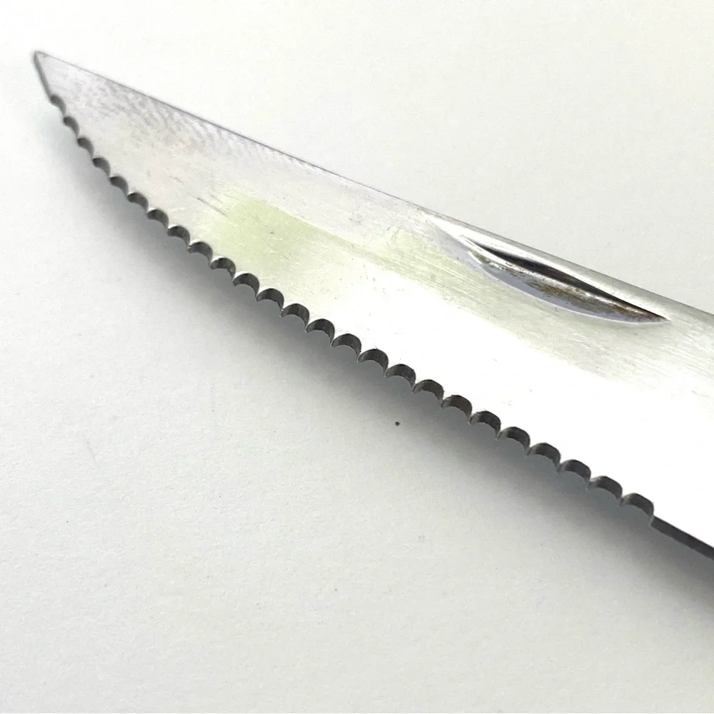 Walco Parisian Steak Knife w/Black Delrin Handle & 4-1/2